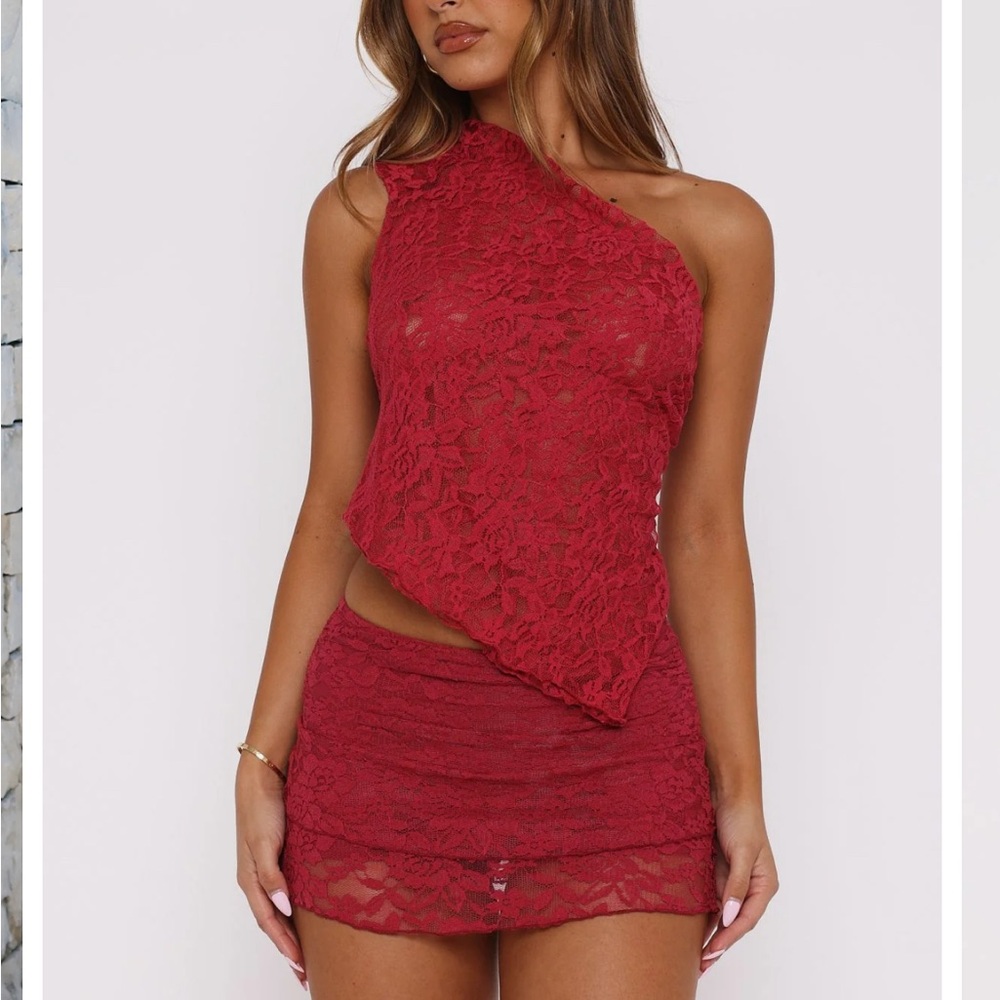 White Fox Boutique It’s a Love Story set in Berry